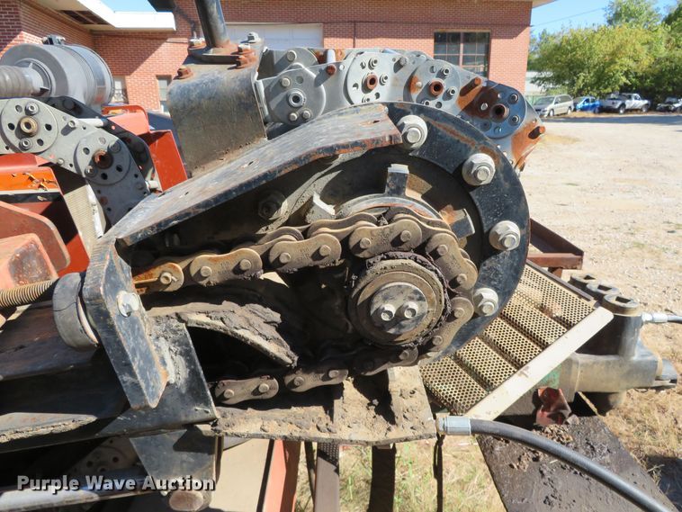 image for item DR0140 1995 Ditch Witch JT2320  directional boring unit