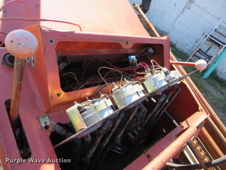 image for item DR0140 1995 Ditch Witch JT2320  directional boring unit