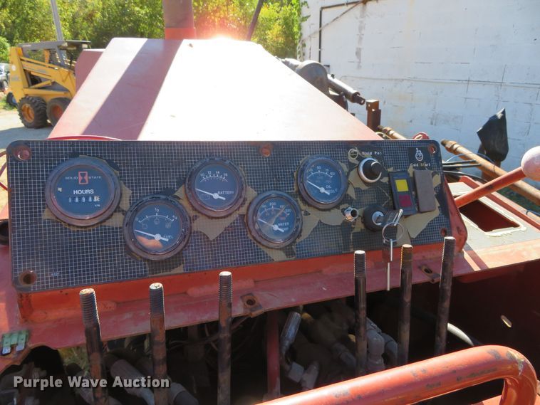 image for item DR0140 1995 Ditch Witch JT2320  directional boring unit