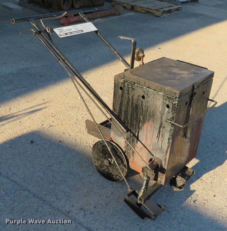 image for item DR0143 Crafco Mini Melter 10  melter applicator