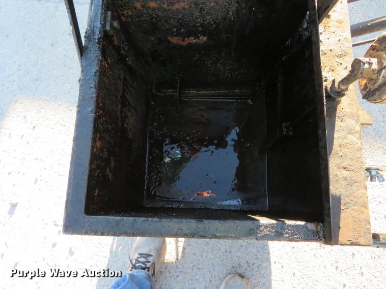 image for item DR0143 Crafco Mini Melter 10  melter applicator