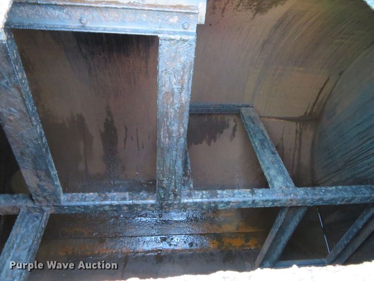 image for item DR0146 2015 Seal-rite PA700  seal coat trailer