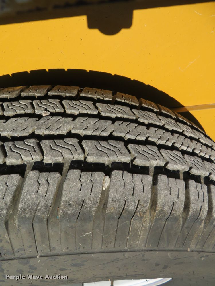 image for item DR0146 2015 Seal-rite PA700  seal coat trailer