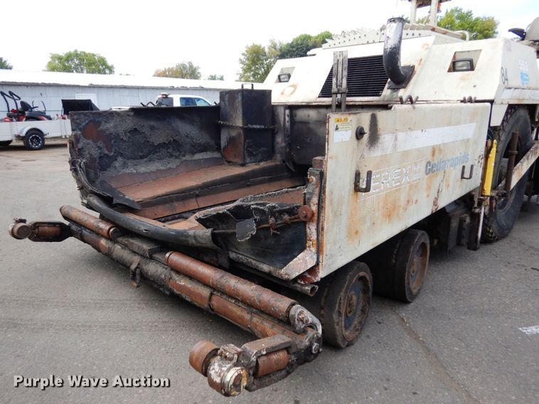 image for item DR0530 2003 Cedarapids CR-552  paver