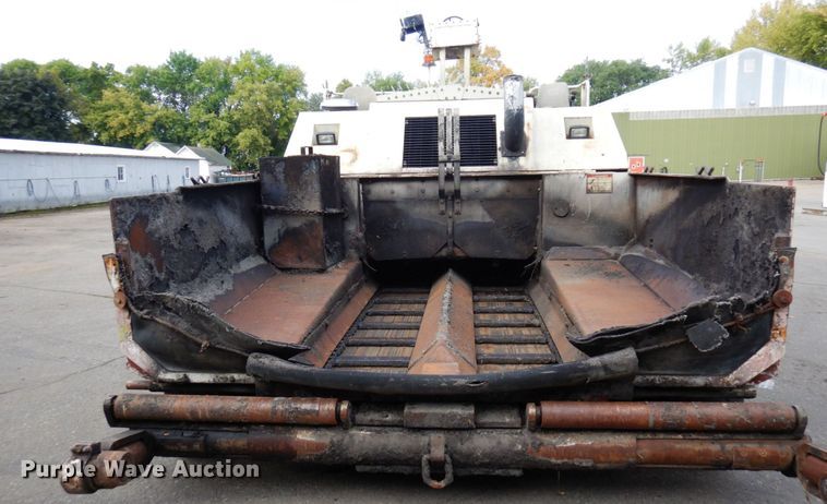 image for item DR0530 2003 Cedarapids CR-552  paver