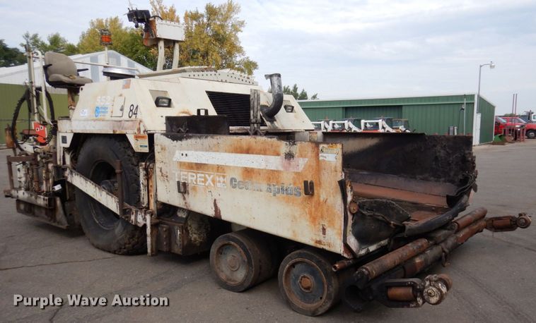 image for item DR0530 2003 Cedarapids CR-552  paver