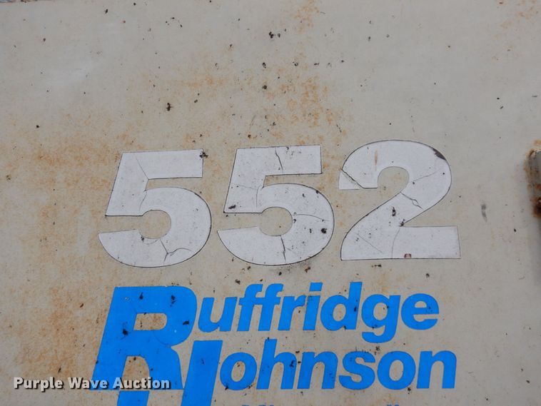 image for item DR0530 2003 Cedarapids CR-552  paver