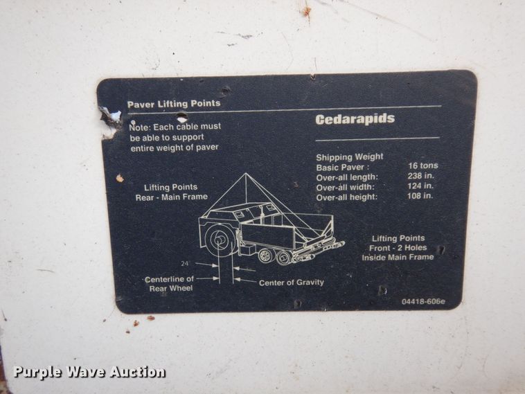 image for item DR0530 2003 Cedarapids CR-552  paver