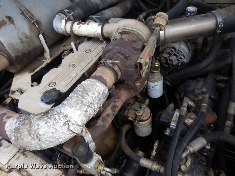 image for item DR0530 2003 Cedarapids CR-552  paver