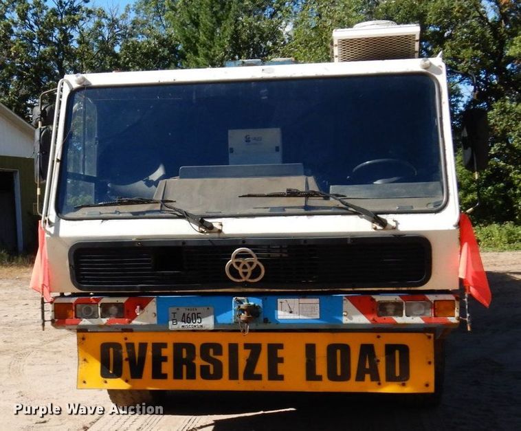 image for item DR0542 1992 Krupp KMK5110  crane