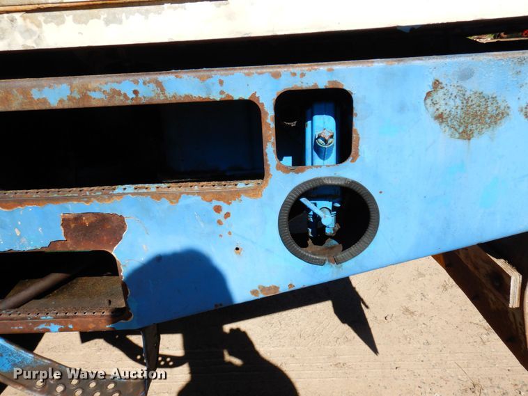 image for item DR0542 1992 Krupp KMK5110  crane