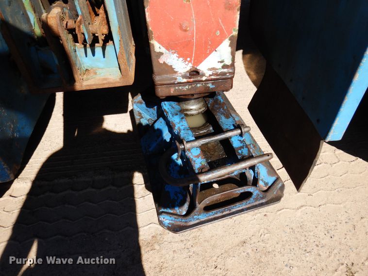 image for item DR0542 1992 Krupp KMK5110  crane