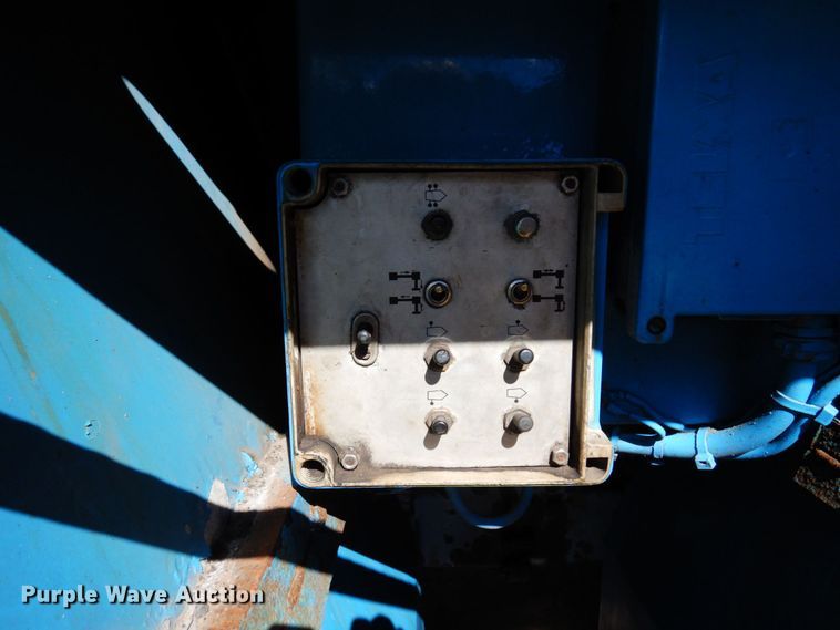 image for item DR0542 1992 Krupp KMK5110  crane