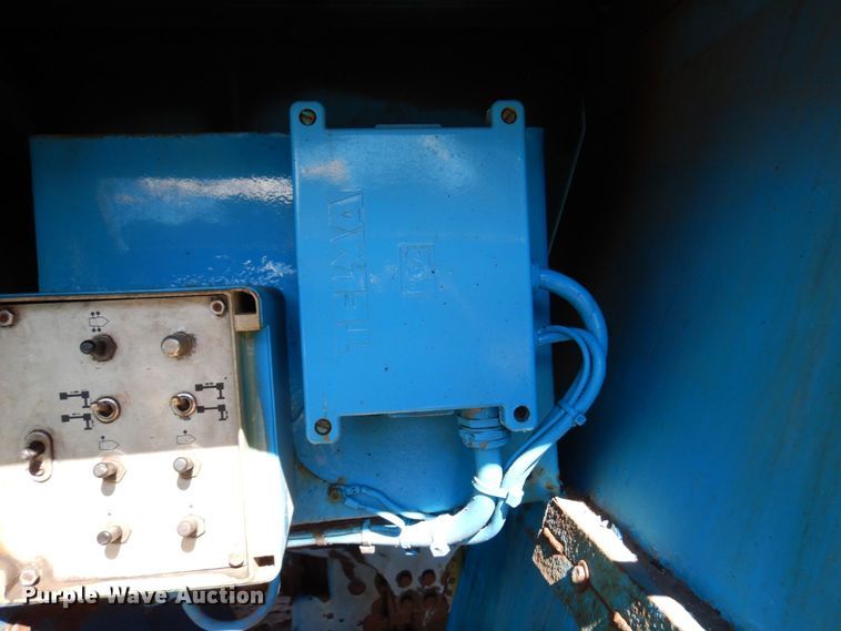 image for item DR0542 1992 Krupp KMK5110  crane