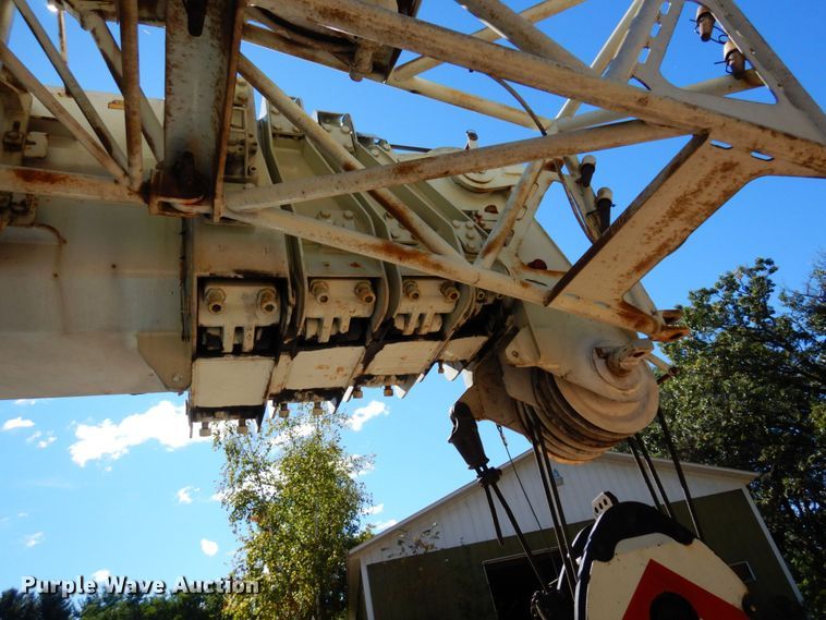 image for item DR0542 1992 Krupp KMK5110  crane