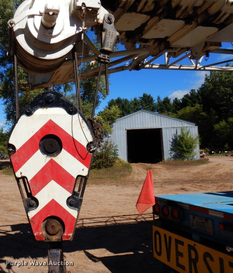 image for item DR0542 1992 Krupp KMK5110  crane