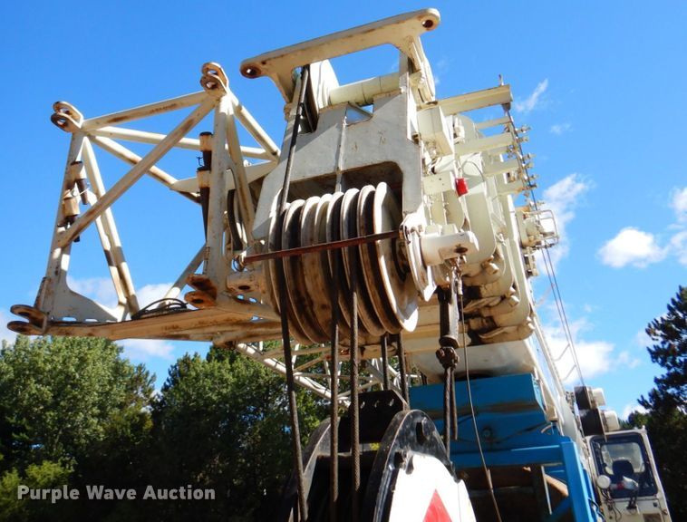 image for item DR0542 1992 Krupp KMK5110  crane