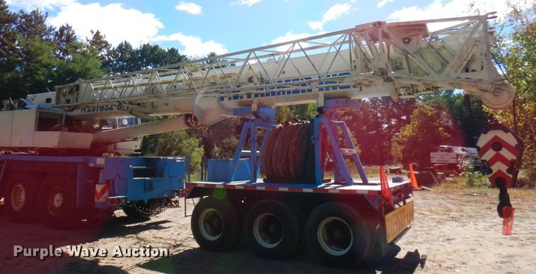 image for item DR0542 1992 Krupp KMK5110  crane