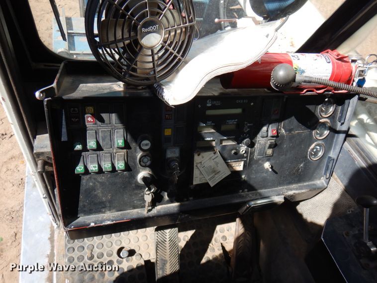 image for item DR0542 1992 Krupp KMK5110  crane