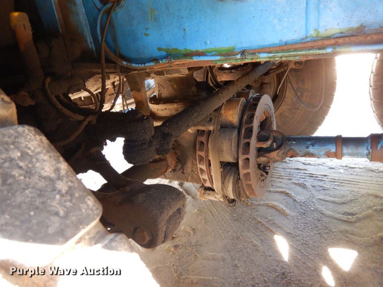 image for item DR0542 1992 Krupp KMK5110  crane