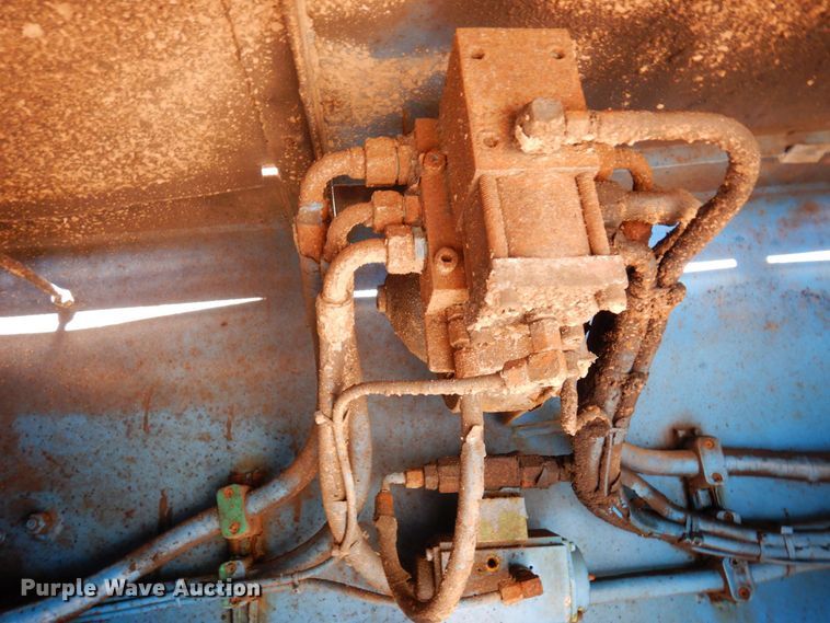 image for item DR0542 1992 Krupp KMK5110  crane