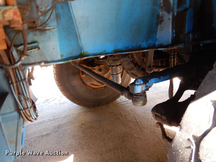 image for item DR0542 1992 Krupp KMK5110  crane