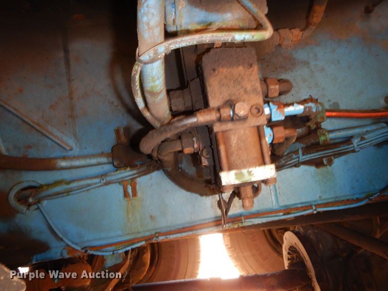 image for item DR0542 1992 Krupp KMK5110  crane