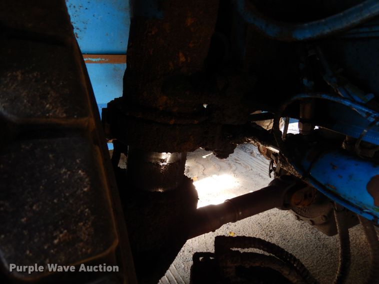 image for item DR0542 1992 Krupp KMK5110  crane