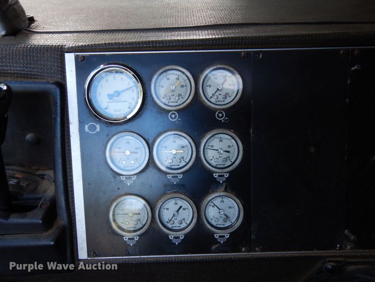 image for item DR0542 1992 Krupp KMK5110  crane