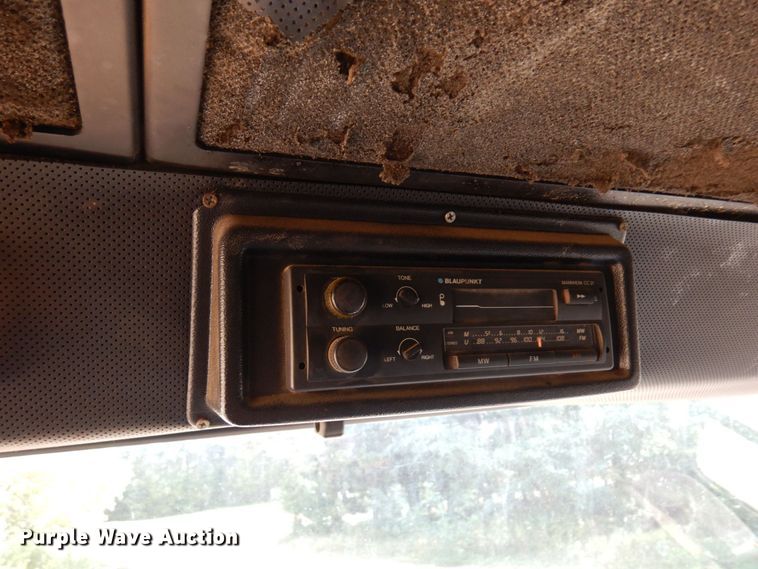 image for item DR0542 1992 Krupp KMK5110  crane