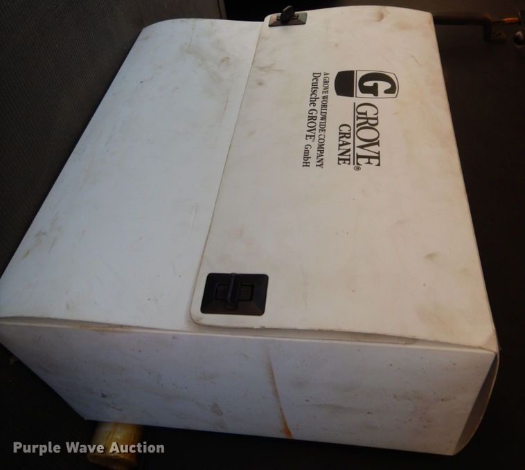 image for item DR0542 1992 Krupp KMK5110  crane