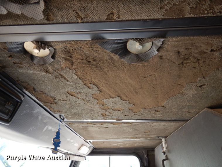 image for item DR0542 1992 Krupp KMK5110  crane