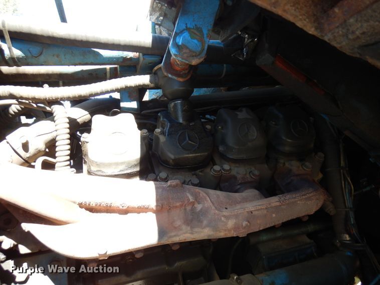 image for item DR0542 1992 Krupp KMK5110  crane