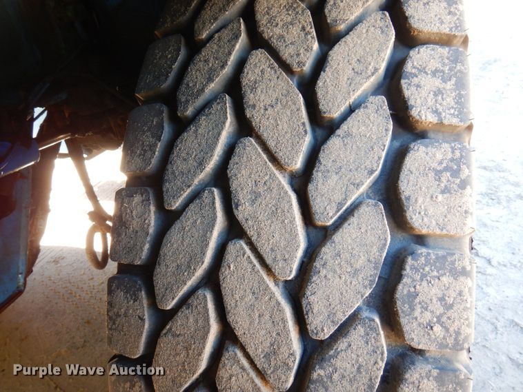 image for item DR0542 1992 Krupp KMK5110  crane