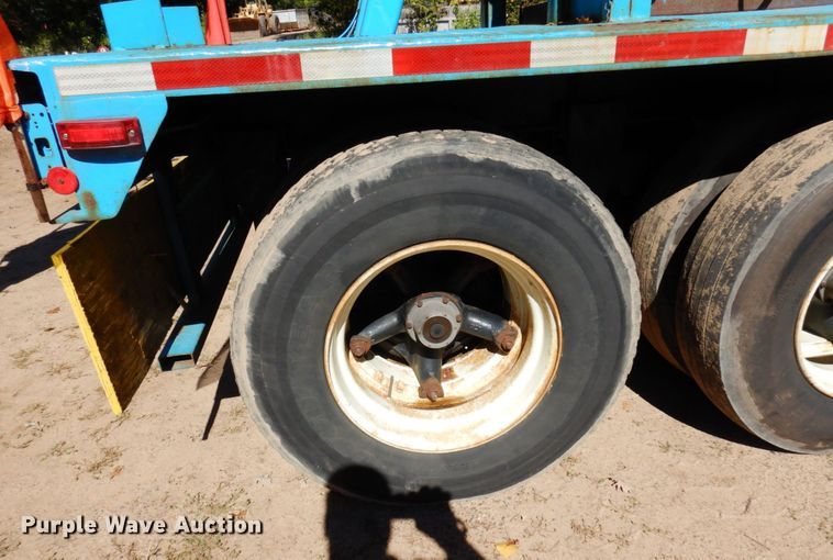 image for item DR0542 1992 Krupp KMK5110  crane