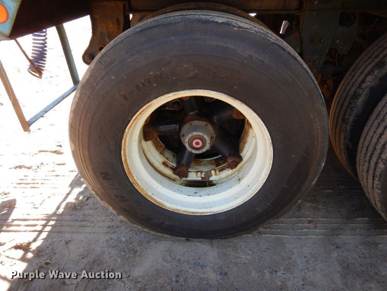 image for item DR0542 1992 Krupp KMK5110  crane