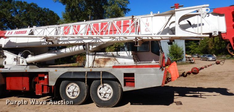 image for item DR0543 1981 Grove 8465G  crane