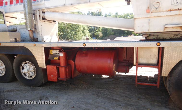 image for item DR0543 1981 Grove 8465G  crane