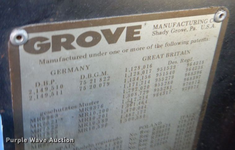 image for item DR0543 1981 Grove 8465G  crane