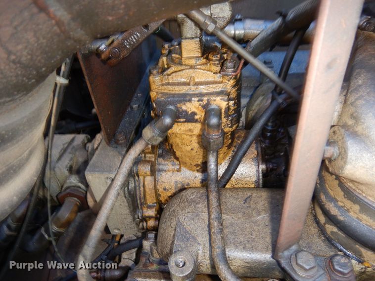 image for item DR0543 1981 Grove 8465G  crane