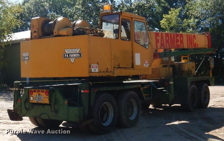 image for item DR0544 1977 Bucyrus 30-XC  crane