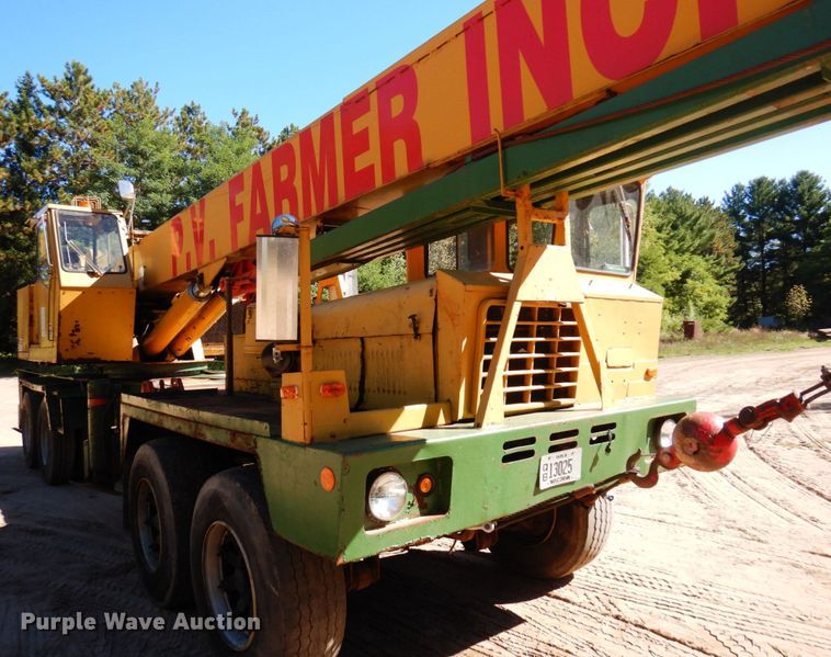 image for item DR0544 1977 Bucyrus 30-XC  crane