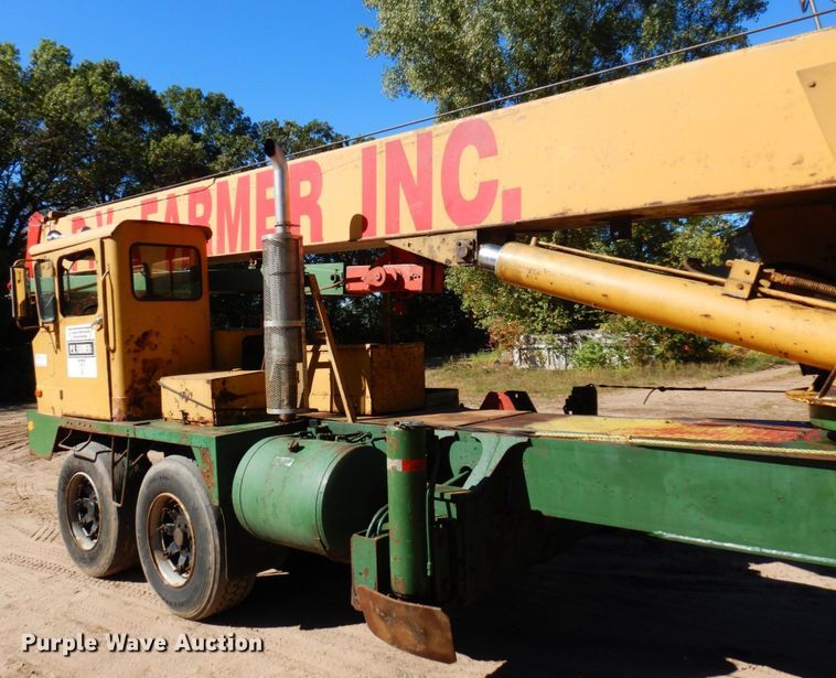 image for item DR0544 1977 Bucyrus 30-XC  crane