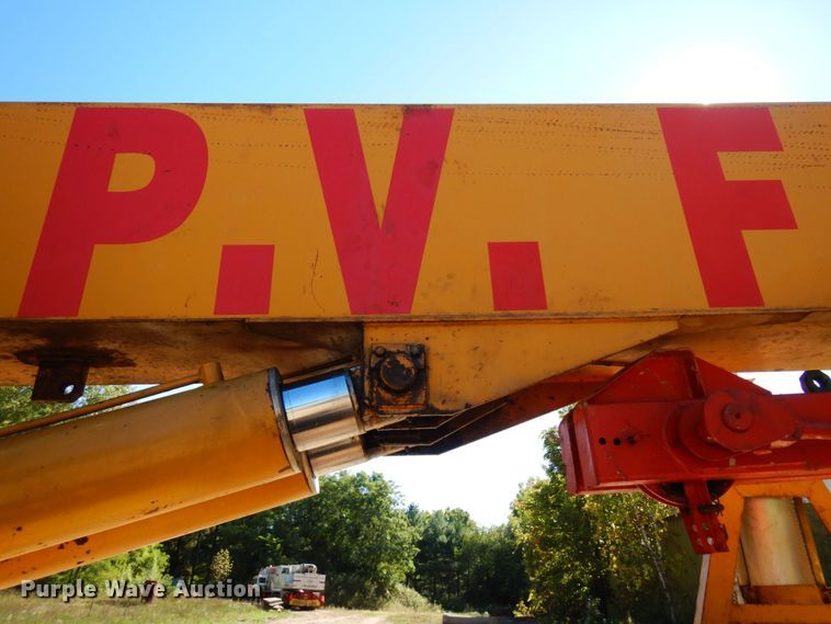 image for item DR0544 1977 Bucyrus 30-XC  crane