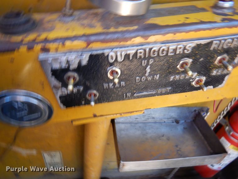 image for item DR0544 1977 Bucyrus 30-XC  crane