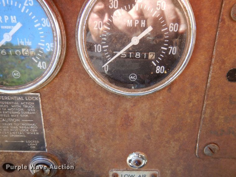 image for item DR0544 1977 Bucyrus 30-XC  crane