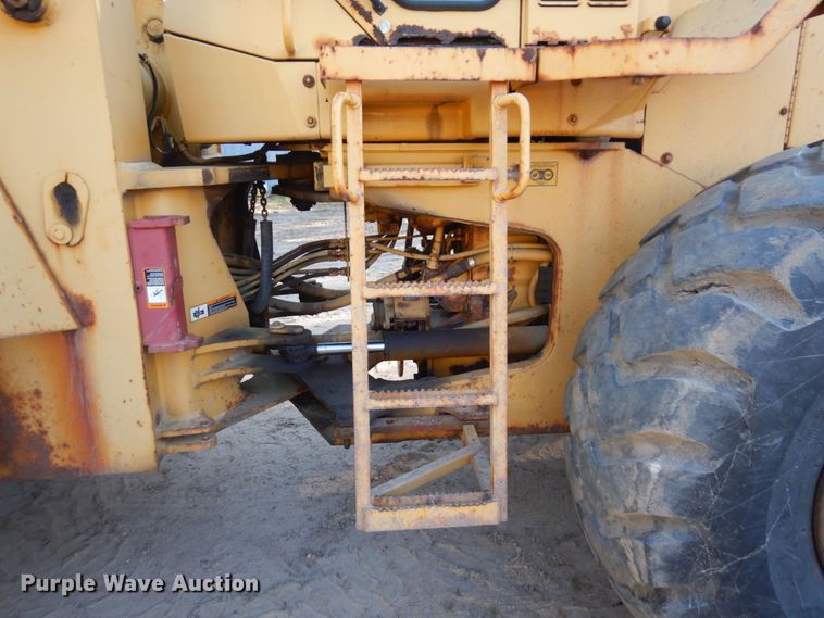 image for item DR0545 1994 John Deere 644G  wheel loader