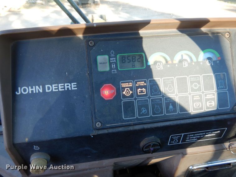 image for item DR0545 1994 John Deere 644G  wheel loader