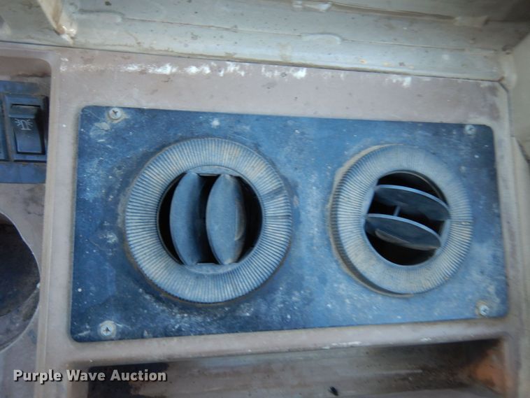 image for item DR0545 1994 John Deere 644G  wheel loader