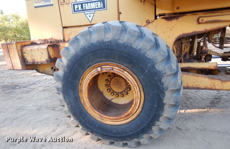 image for item DR0545 1994 John Deere 644G  wheel loader